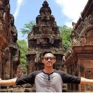 Meet your Posher, Peter